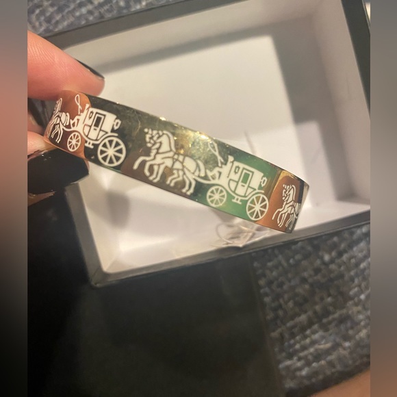 Coach gold bracelet - Picture 4 of 4